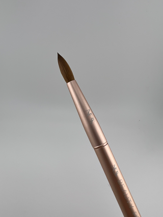 angled view of #12 Kolisnky acrylic brush tip 